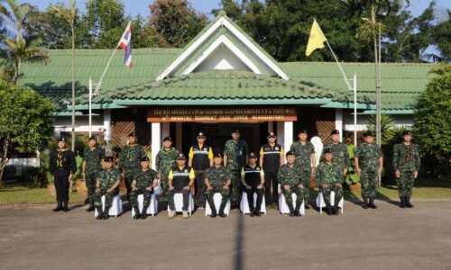 แม่ทัพภาคที่ 3 ตรวจเยี่ยมการปฏิบัติงานของกองกำลังนเรศวร ในพื้นที่จังหวัดตาก