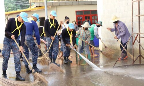 พิษณุโลก ใจถึงใจไปทันที ศูนย์บรรเทาสาธารณภัย กองบิน ๔๖ พัฒนาฟื้นฟูพื้นที่ ที่ได้รับผลกระทบจากอุทกภัย