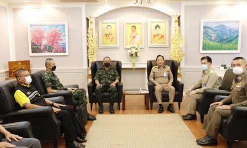 เชียงราย : แม่ทัพภาคที่ 3 ตรวจเยี่ยมการปฏิบัติงานในพื้นที่จังหวัดเชียงราย