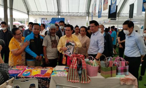 พังงา​/จุรินทร์​ เปิดโครงการ “พาณิชย์…ลดราคา! ออนทัวร์ ทั่วไทย” Lot 21