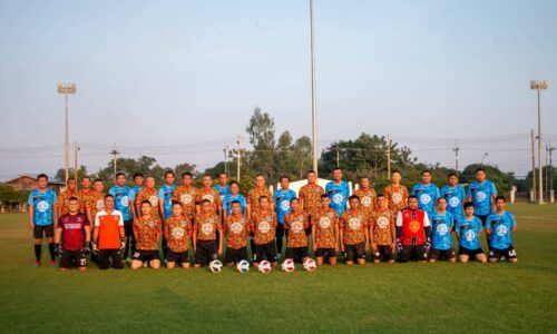 พิษณุโลก พล.ต.ท.อัคราเดช พิมลศรีผบช.ภ.6 กำหนดให้มีการจัดการแข่งขันฟุตบอลนัดพิเศษเพื่อกระชับความสัมพันธ์