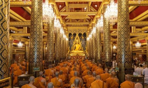 พิษณุโลก พล.ต.ท.อัคราเดช พิมลศรี ผบช.ภ.6 และ นางภคมน พิมลศรี ประธานชมรมแม่บ้านตำรวจภูธรภาค 6