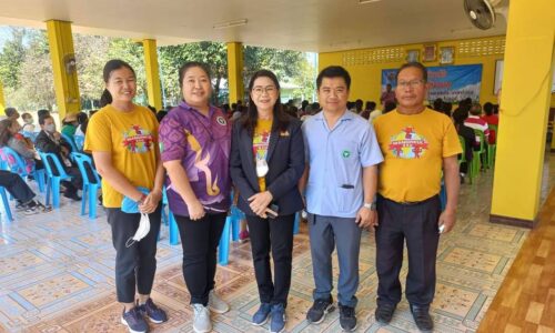 พิษณุโลก นางพีรกานต์ ทองเชื้อ นายกองค์การบริหารส่วนตำบลวังพิกุล พร้อมทีมบริหาร ร่วมต้อนรับคณะ อสม.จากอำเภอเมือง จังหวัดนนทบุรี