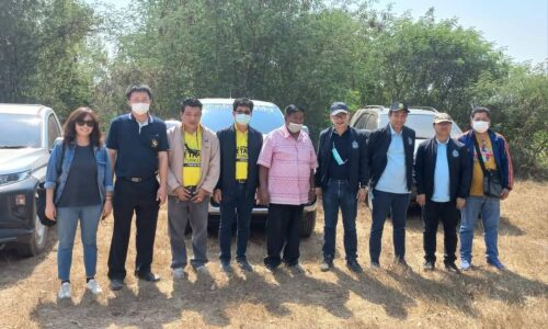 พิษณุโลก นางพีรกานต์ ทองเชื้อ นายก อบต.วังพิกุล มอบหมายให้นายปัณณวิชญ์ จันทร์ตรี รองนายกฯลงพื้นที่พร้อมให้ข้อมูลกับทีมเจ้าหน้าที่วิศวกรแหล่งน้ำ