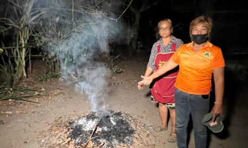 ศรีสะเกษ แค่เผาขยะกองเดียวลากปืนยาวบุกไปขู่ฆ่าถึงบ้าน