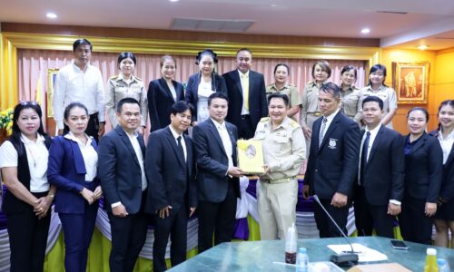 พิษณุโลกอบจ.พิษณุโลก ต้อนรับคณะนักศึกษาปริญญาโท หลักสูตรรัฐประศาสนศาสตร์มหาบัณฑิต รุ่นที่ 30