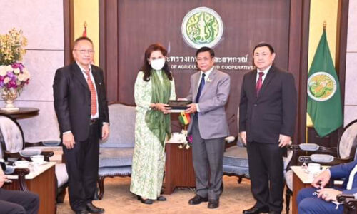 อลงกรณ์เผย“ประเทศกานา”ชื่นชมโครงการพระราชดำริยกเป็นต้นแบบการพัฒนาอย่างยั่งยืน