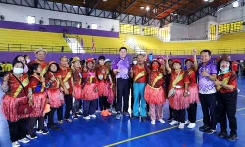 อบจ.พิษณุโลก จัดโครงการกีฬาสัมพันธ์ผู้สูงวัย “สุขภาพกายใจแข็งแรง” ประจำปี