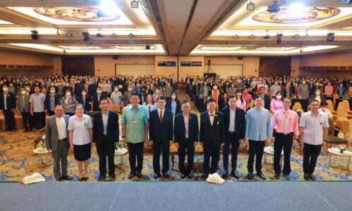 นายก อบจ.พิษณุโลก เสวนาบทบาทภาคีเครือข่าย ด้านวิทยาศาสตร์การแพทย์