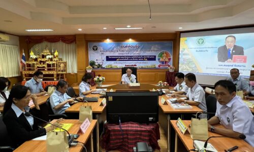 ศรีสะเกษ ผู้ตรวจราชการกระทรวงสาธารณสุขเขตสุขภาพที่ 10 เปิดศูนย์บริการผลิตภัณฑ์สุขภาพเบ็ดเสร็จ