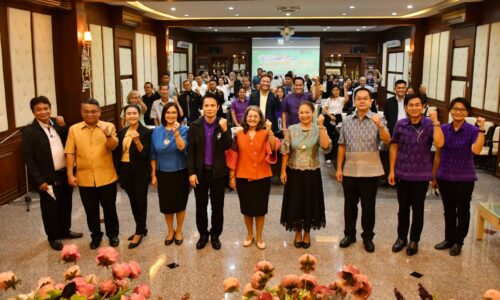 พิษณุโลก สโมสรคนสื่อ การเลือกตั้งกับนโยบาย และทิศทางประเทศที่ประชาชนต้องการ