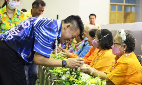 อบจ.พิษณุโลก จัดโครงการ “พิษณุโลกพร้อมก้าวสู่สังคมสูงวัยอย่างมั่นใจแบบยั่งยืน”