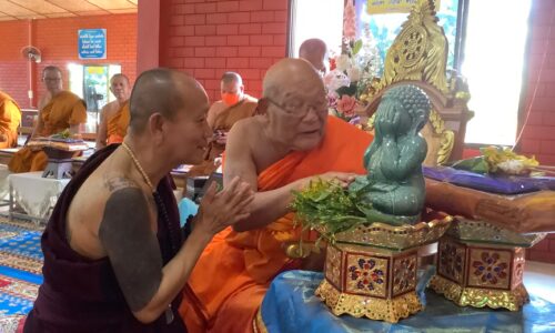 อำเภอแม่อาย จังหวัดเชียงใหม่ – ทำบุญอายุวัฒนมงคลสืบชตาบ้านเพื่อเป็นศิริมงคล