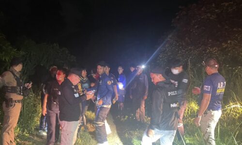 เชียงราย – สลดเวียงป่าเป้า! พรานป่าส่องไฟเห็นเงาตะคุ่มนึกว่า “หมูป่า” ลั่นไกโป้งเดียว เพื่อนดับคาห้วย