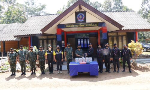แม่ทัพภาคที่ 3 ตรวจเยี่ยมหน่วยเฉพาะกิจกรมทหารพรานที่ 36