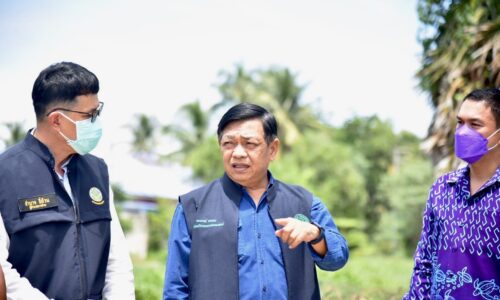 “อลงกรณ์”ลุยโรงงานต่างด้าวอิทธิพลสั่งลงดาบ