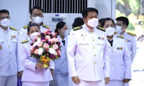 พิษณุโลกอบจ.พิษณุโลก ร่วมพิธีวางพานพุ่ม “วันที่ระลึกพระบาทสมเด็จพระนั่งเกล้าเจ้าอยู่หัว มหาเจษฎาราชเจ้า”