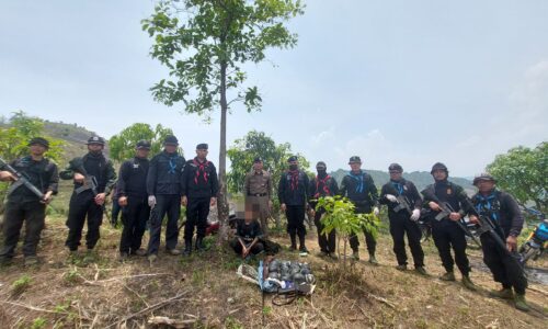 อำเภอแม่อาย จังหวัดเชียงใหม่ – ทหารพรานไล่จับลักลอบขนยาฝิ่นเฮโรอินชายแดน