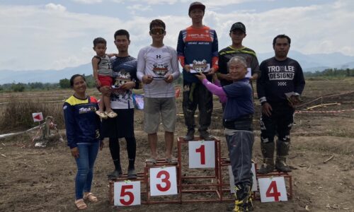 อำเภอฝาง จังหวัดเชียงใหม่ แข่งรถมอเตอร์ไซค์วิบากสมทบทุนส่งเสริมพระพุทธศาสนา