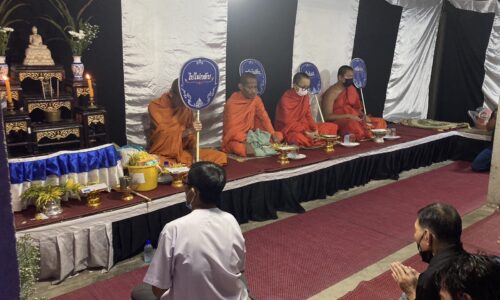 อำเภอฝาง จังหวัดเชียงใหม่ – บำเพ็ญกุศลศพน้องเหยื่อขวานคืนแรกผ่านไป