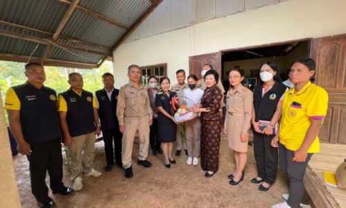 ศรีสะเกษ ญาติติดต่อแรงงานไทยในอิสราเอลได้แล้วเผยยังปลอดภัยดีมีลูกปืนใหญ่ตกใส่ด้วย