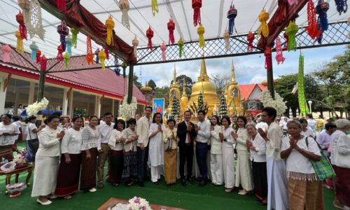 ศรีสะเกษ ฮือฮาพระอาทิตย์ทรงกลด 2 ครั้งในพิธีบวงสรวงพระเจดีย์วีระเขตมงคลธาตุชาติเมธากุล