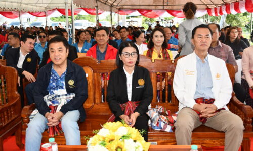 ศรีสะเกษ รมว.คมนาคมเผยทุ่มงบประมาณ 727 ล้านบาทพัฒนาอ่างเก็บน้ำห้วยตามาย พร้อมขยายถนน 4 เลน