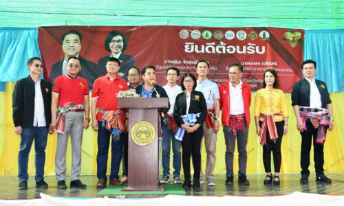 ศรีสะเกษ รมว.คมนาคมสั่งจับรถบรรทุกน้ำหนักเกินทำถนนพังเสียหาย