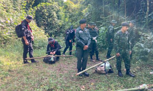 จังหวัดเชียงใหม่ – ทหารพรานมอบผ้าห่มคนจนและปกป้องชายแดนเพื่อประชาชน