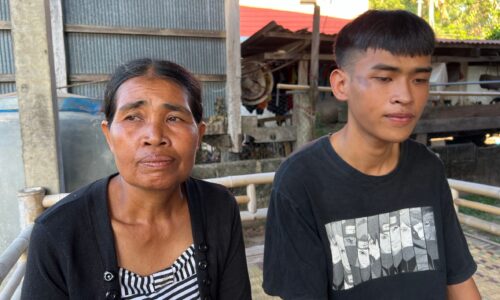 ศรีสะเกษ สุดสลดแม่ต้องกู้เงิน 3 แสนบาทมาให้ลูกเรียนมหาวิทยาลัย