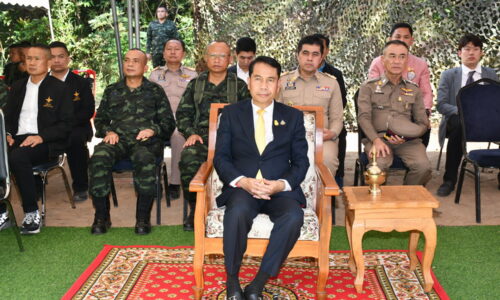 ศรีสะเกษ รมว.กลาโหมเปิดอนุสรณ์สถานพิทักษ์ไทยเพื่อรำลึกถึงวีรกรรมทหารกล้า 20 นาย