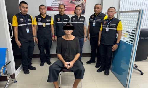 ตม.จว.สุราษฎร์ธานี ตรวจเข้มช่วงเทศกาลปีใหม่ รวบหนุ่มรัสเซียอยู่เกิน ซุกเกาะสมุยนาน 2 ปี