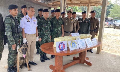 อำเภอไชยปราการ จังหวัดเชียงใหม่ จับขนยาบ้าเข้ากรุงเทพฯ ประมาณ 500,000 เม็ด