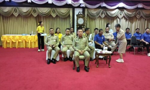 นายบัญชาเจริญสิริกุล สมาชิกสภาผู้แทนราษฎรแบบบัญชีรายชื่อ หัวหน้าพรรคท้องที่ไทย ได้รับเชิญเป็นวิทยากรฝึกอบรมตามโครงการ