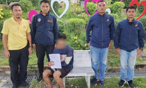 “ศรีสะเกษ” ตำรวจท่องเที่ยวบุกจับบัญชีม้า หัวหมอเปิดเพจขาย จยย. ปลอมแปลงเอกสาร หลอกเหยื่อโอนเงินแล้วปิดเพจหนี ถูกตามรวบเสียหายหลายล้าน
