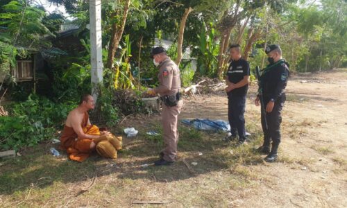 สภ.แม่จัน จับพระเมาสุราขอปัจจัยญาติโยม