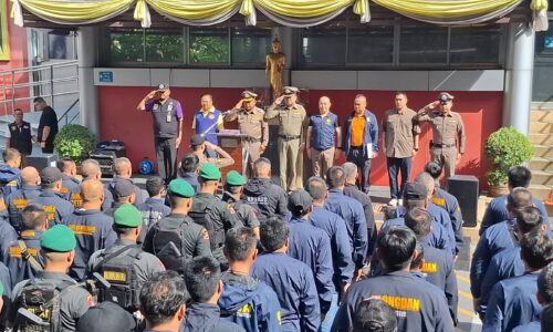 ตำรวจสมุทรปราการ ขานรับนโยบาย ผบ ตร บูรณาการกำลัง ทหาร ฝ่ายปกครอง ทุกภาคส่วน กวดขันจับกุมแก๊งวัยรุ่นต่างด้าว