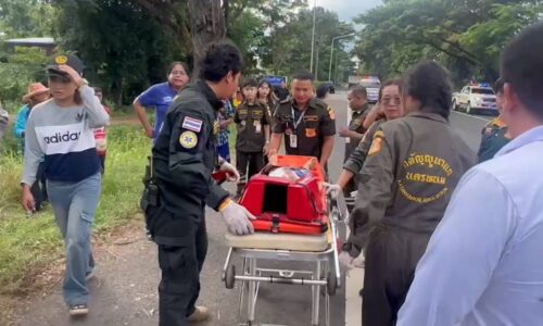 “ศรีสะเกษ” หนูน้อยวัย 6 ขวบ กำพร้าแม่ หนีภัยสงครามเพิ่งกลับบ้านถูกรถชนเจ็บหนักคิดว่าตัวเองตายแล้ว ถามพลเมืองดีหนูต้องไปวัดไหม