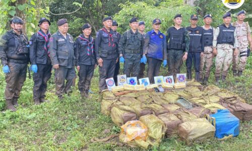 เชียงใหม่ – กกล.ผาเมือง ทหารพรานปะทะเดือด ยึดยาบ้า 4.2 ล้านเม็ด วิสามัญ 1 ราย