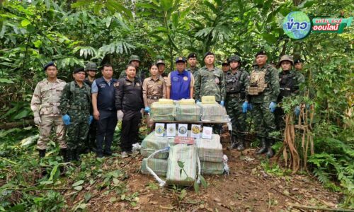 เชียงราย – กองกำลังผาเมืองยึดยาบ้า 2,000,000 เม็ด หลังปะทะเดือดขบวนการค้ายาชายแดนแม่สาย