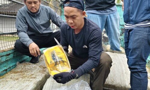 ตร.เชียงรายซุ่มค้นโกงดังเมืองพาน พบขนไอซ์ 500 กก. ปลายทางกรุงเก่าอยุธยา