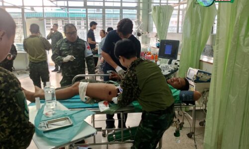 ศรีสะเกษ – ด่วน! ทหารไทย-กัมพูชา ยิงสนั่น ภูผาเหล็ก -พลาญหินแปดก้อน ด้าน ‘มทภ 2’ สั่งใช้กฎปะทะ ก่อนสถานการณ์ยุติ กำลังพล เจ็บ 2 นาย