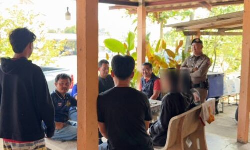 แม่จัน! 3 เยาวชนรุมยันชายเร่ร่อนน่วม บาดเจ็บสาหัส ไหปลาร้าหัก ตร.แม่จันต้องคุมตัวดำเนินคดี