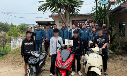 แม่จัน! รวบยกแก๊ง! แก๊งวัยรุ่นปืนโหดปล้นทรัพย์กลางแม่จัน โดนรวบครบ 6 รายพร้อมของกลาง