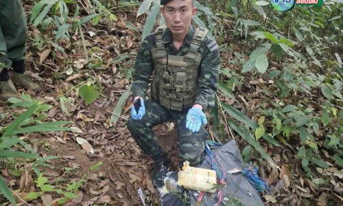 เชียงราย – ทหาร ฉก.ทัพเจ้าตาก ปะทะขบวนการค้ายาเสพติด วิสามัญ 2 ศพ ยึดยาบ้า 1.7 ล้านเม็ด ยึดยาไอซ์จำนวน 20 กก. ชายแดนแม่ฟ้าหลวง