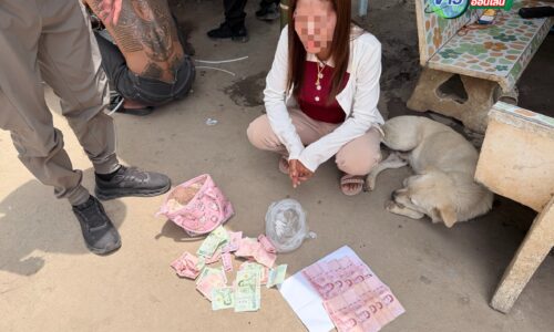 สืบแม่จัน! บุกจับหญิงไร้สัญชาติคาบ้านพัก ยึดเฮโรอีนกว่า 42 กรัม แจ้ง 3 ข้อหาหนัก
