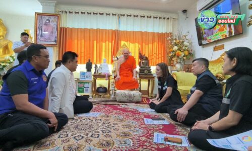 เชียงราย – หลายฝ่ายร่วมใจ! ผู้ว่าฯ เชียงราย-ที่ปรึกษา รมว.สธ. เข้าพบ “พระอาจารย์พบโชค” วางแนวทางอุ้ม รพ.วัดห้วยปลากั้ง หลังเผชิญวิกฤตขาดทุน